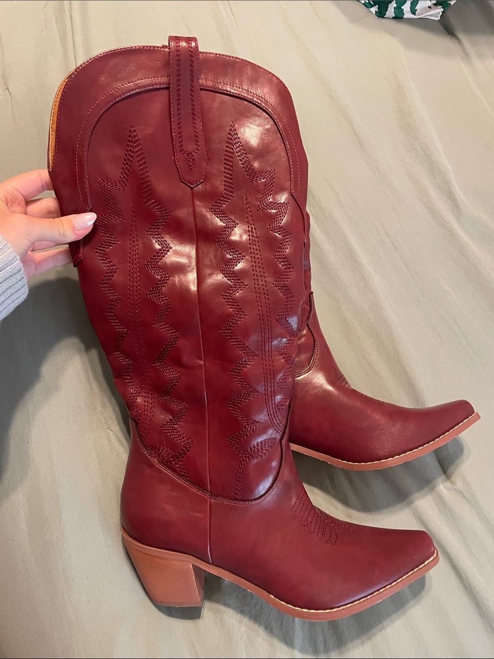 SHEIN Burgundy Western Mid-Heel Leather Boots - Picture 2 of 4
